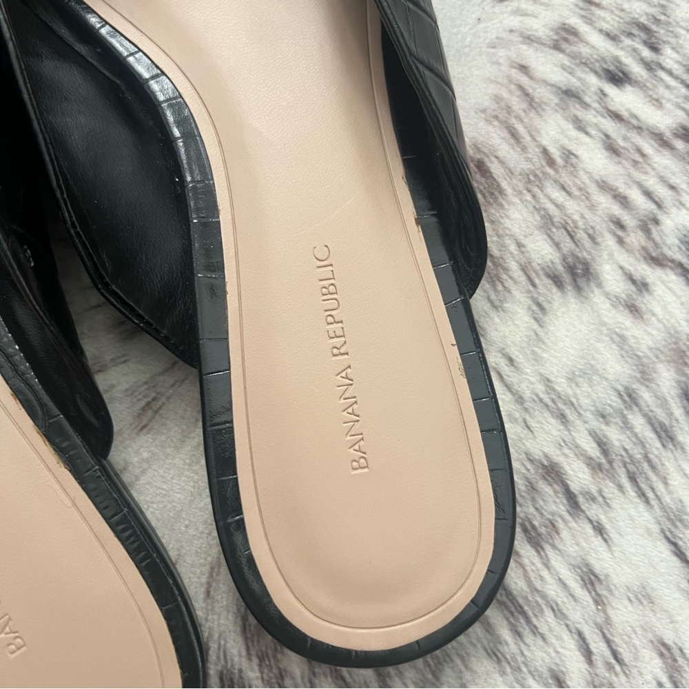 Banana Republic Black Croc-Embossed Mules - Picture 4 of 4